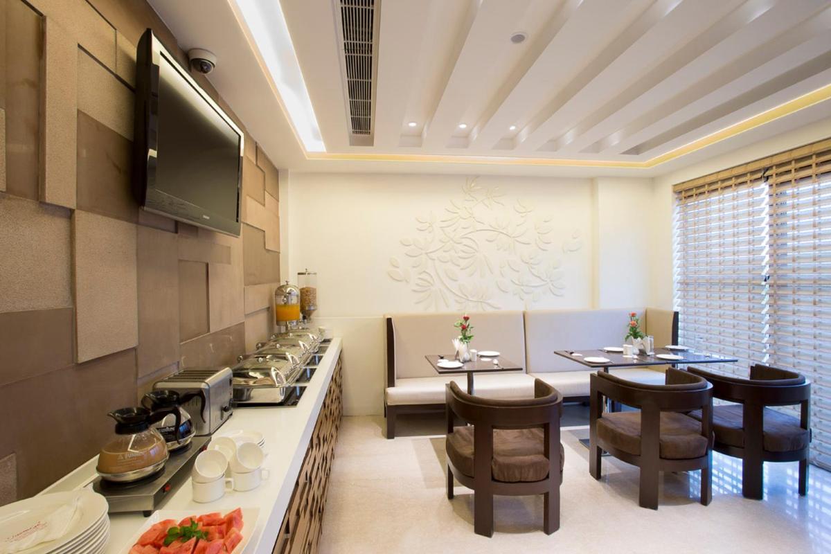ניו דלהי Jasmine Boutique Hotel Jasola מראה חיצוני תמונה