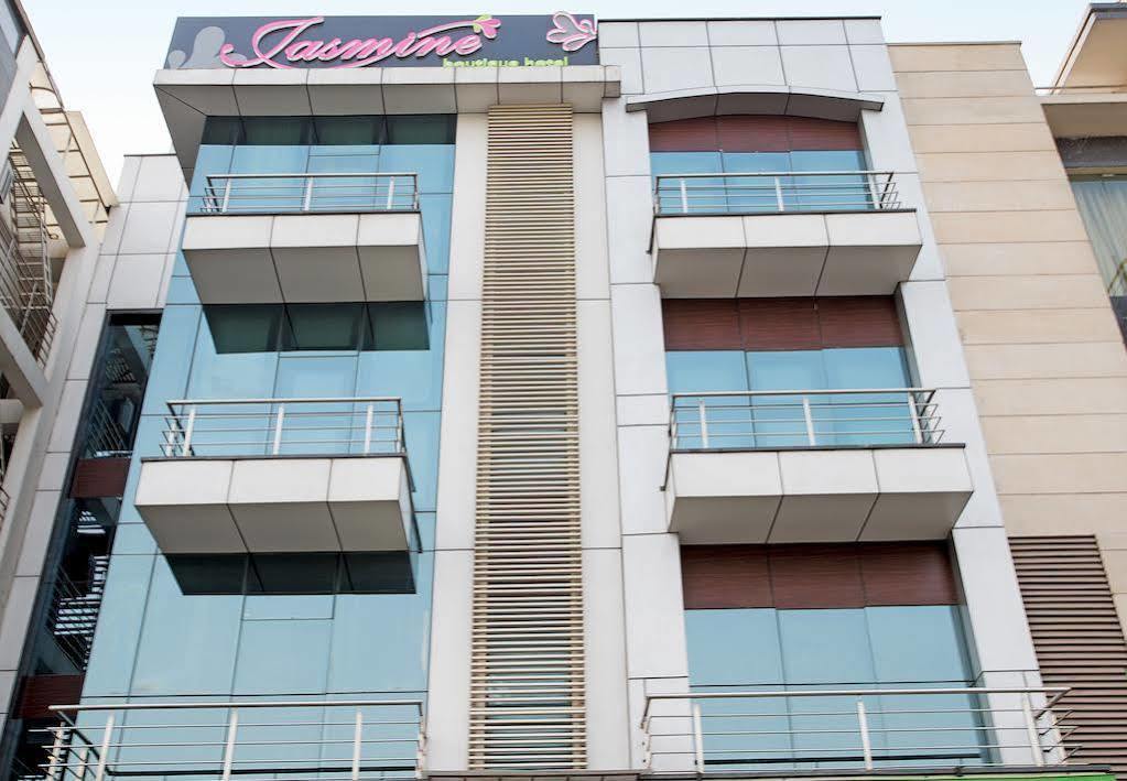 ניו דלהי Jasmine Boutique Hotel Jasola מראה חיצוני תמונה